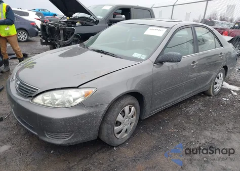 2005 Toyota Camry Le/Xle/Se из США, поврежденный, VIN 4T1BE32K25U619088